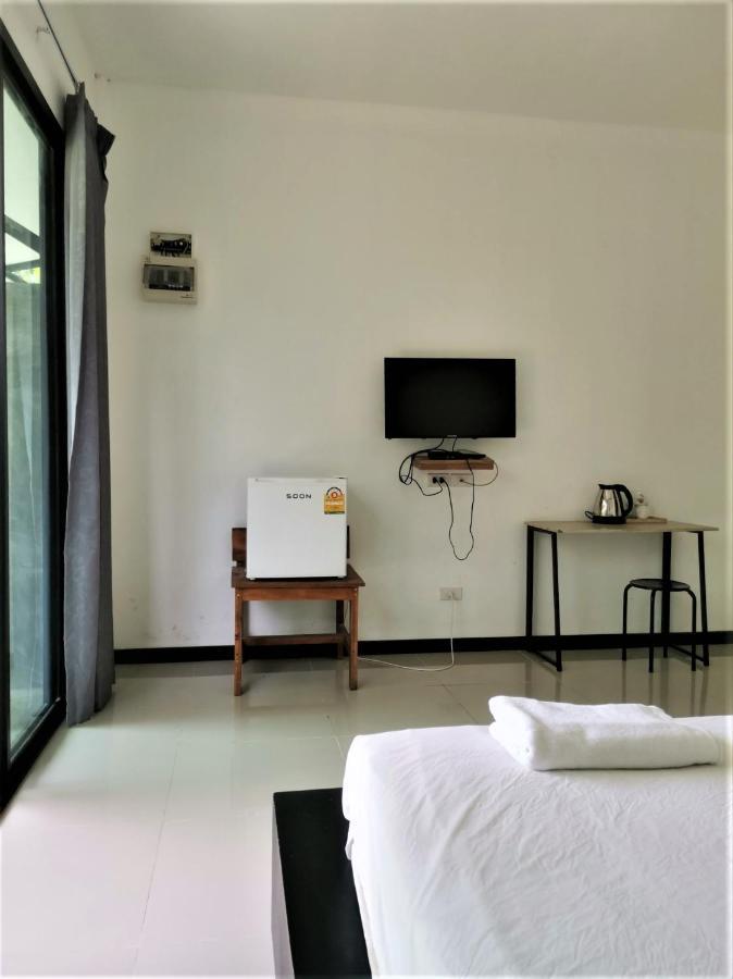 Natai House Hotel Bagian luar foto
