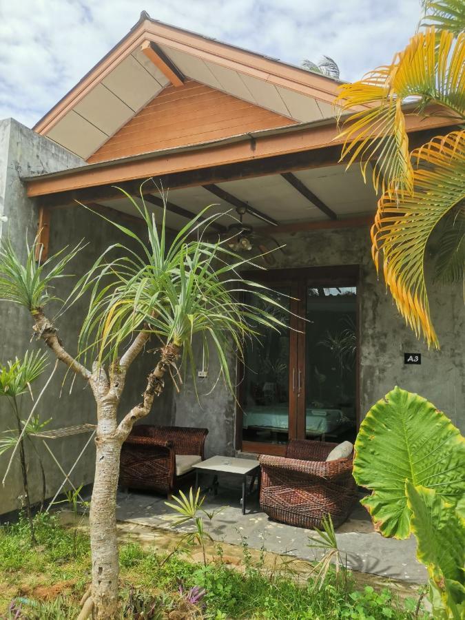 Natai House Hotel Bagian luar foto