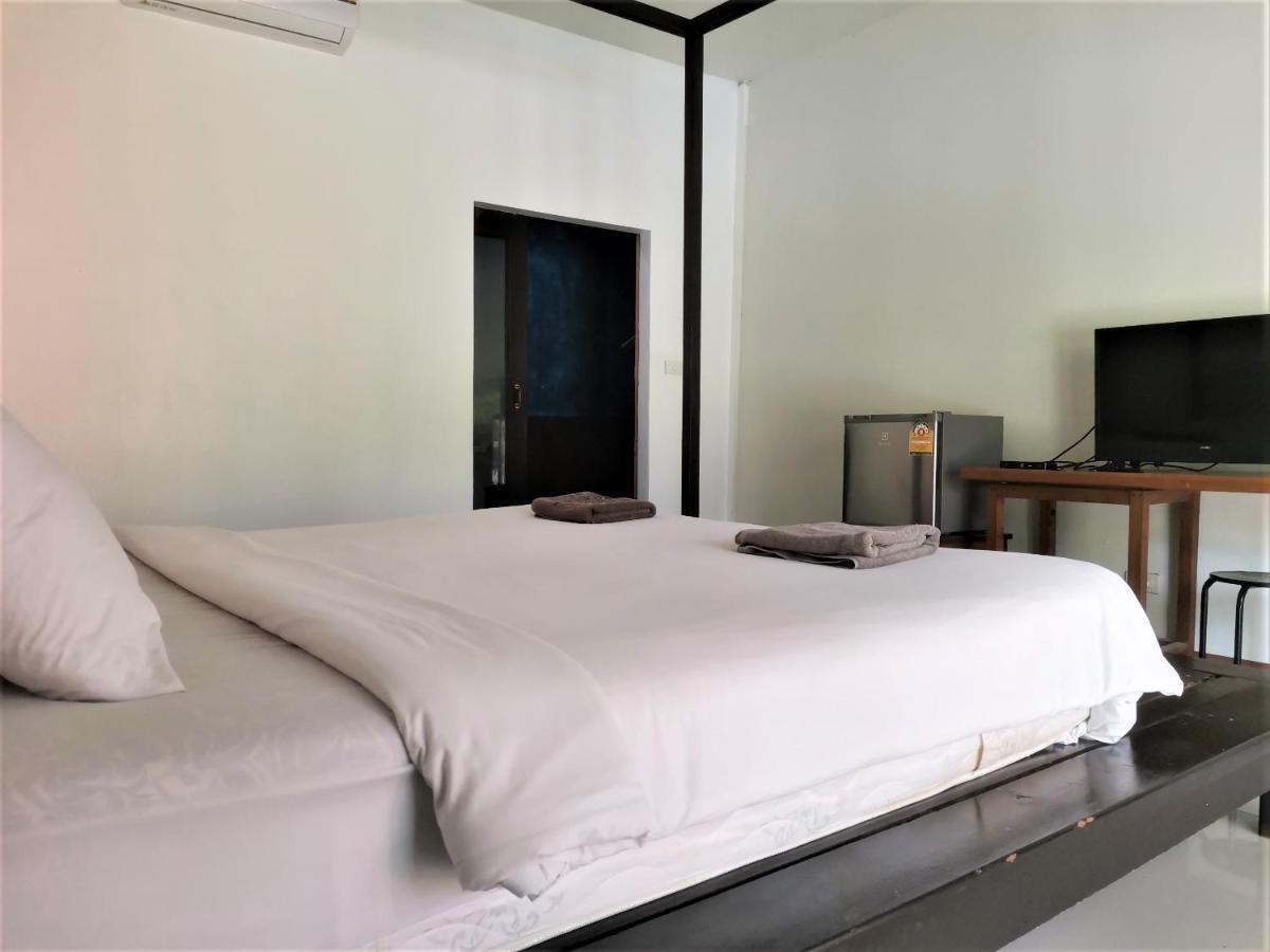 Natai House Hotel Bagian luar foto