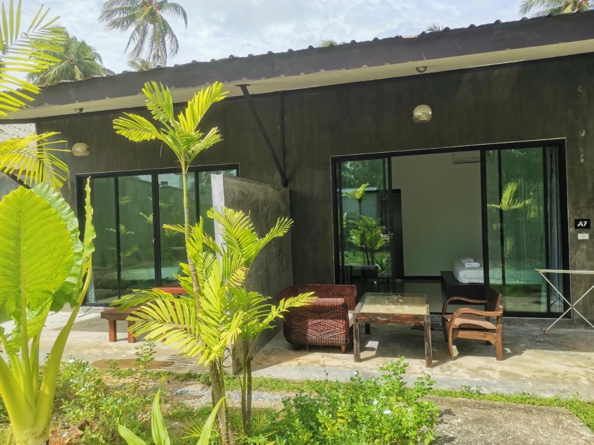 Natai House Hotel Bagian luar foto