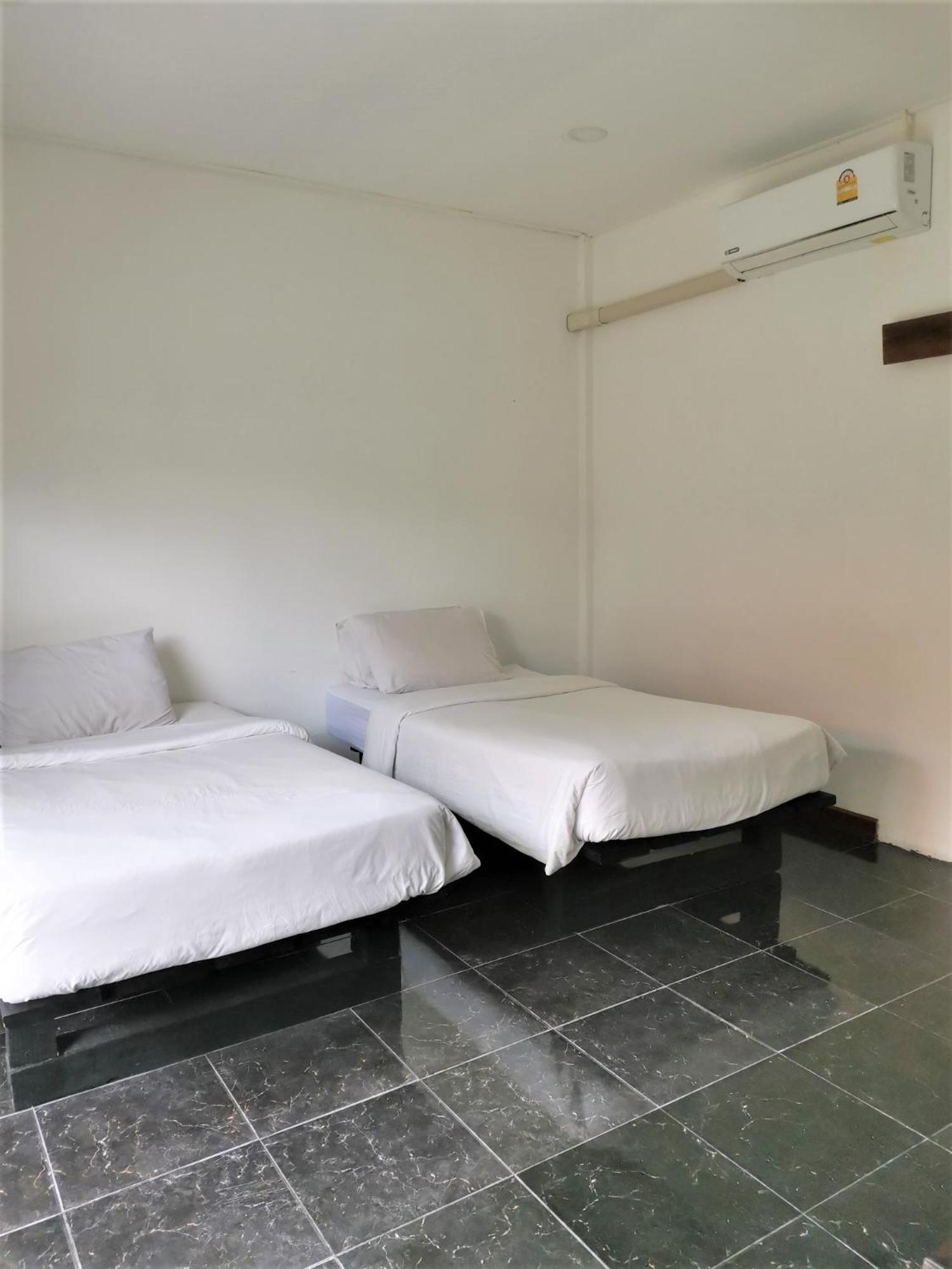 Natai House Hotel Bagian luar foto
